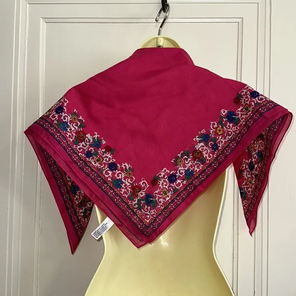 Vintage 1987 Ginnie Johansen bright pink cotton square scarf/ paisley border‎